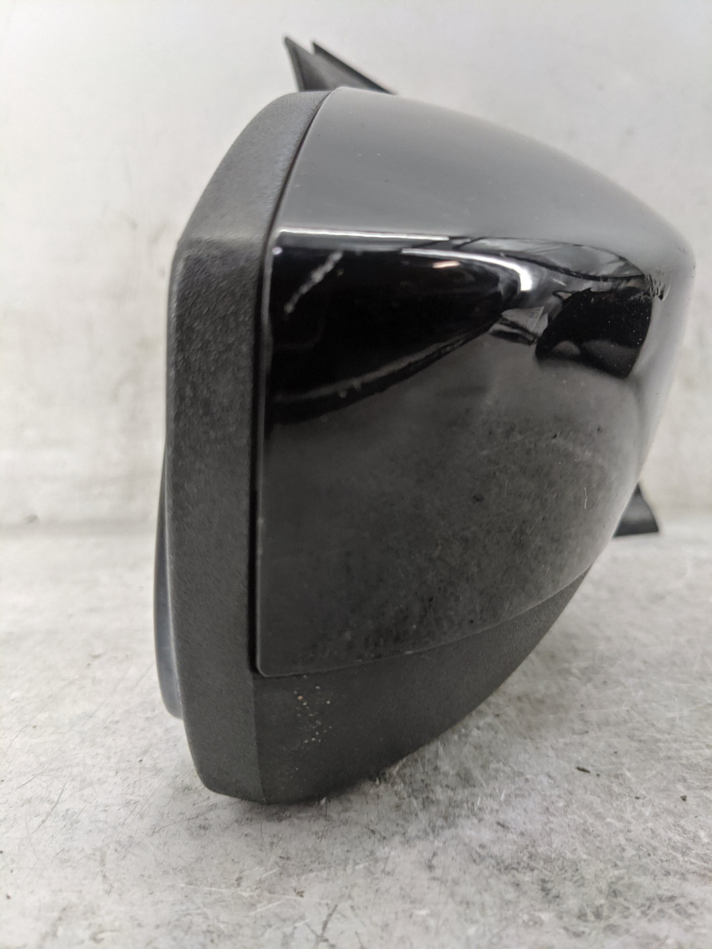 2017-2019 Ford Escape Passenger Side View Mirror - Right Door Mirror OEM Used - Oemusedautoparts1.com