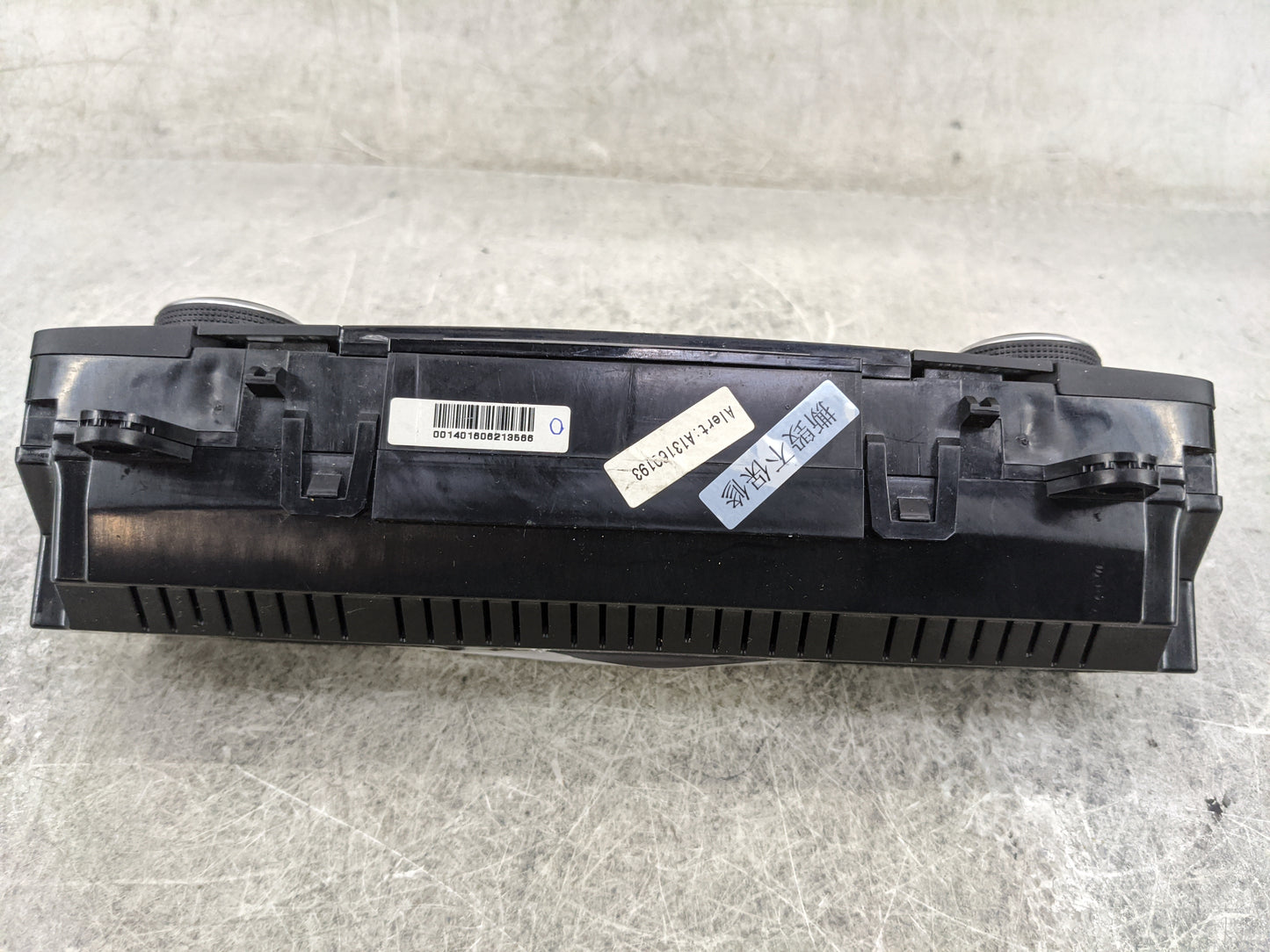 2017 Ford Escape Climate Control Module Temperature AC/Heater Replacement P/N:GJ5T-18C612-AE Fits OEM Used Auto Parts - Oemu