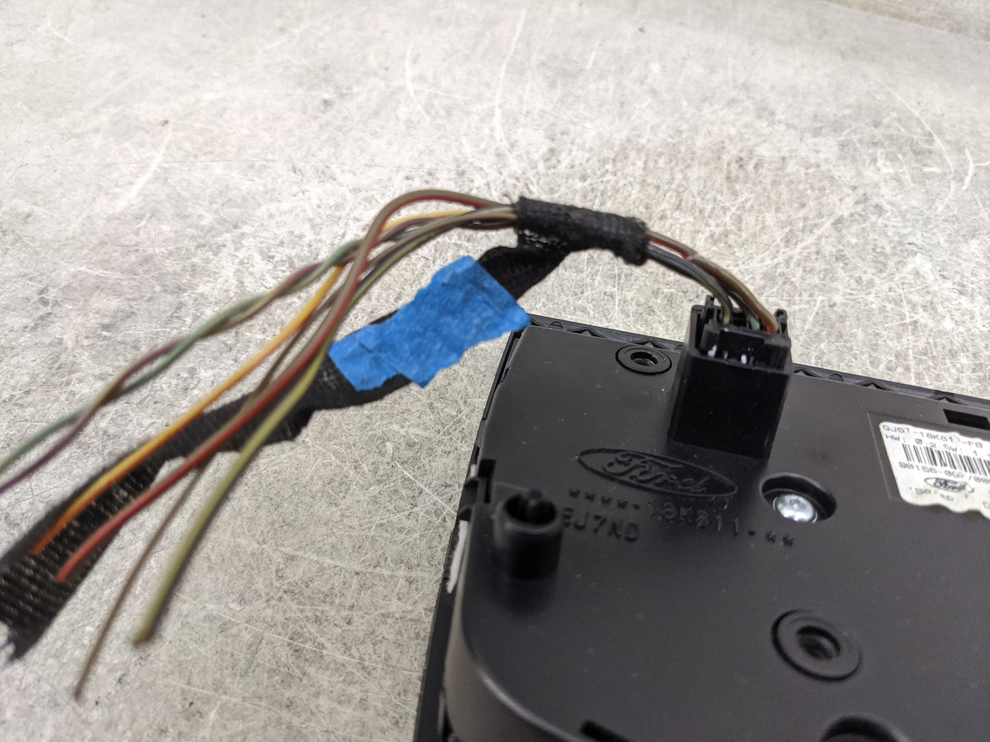 2017-2019 Ford Escape Radio Control Panel Black 1474783 - Oemusedautoparts1.com
