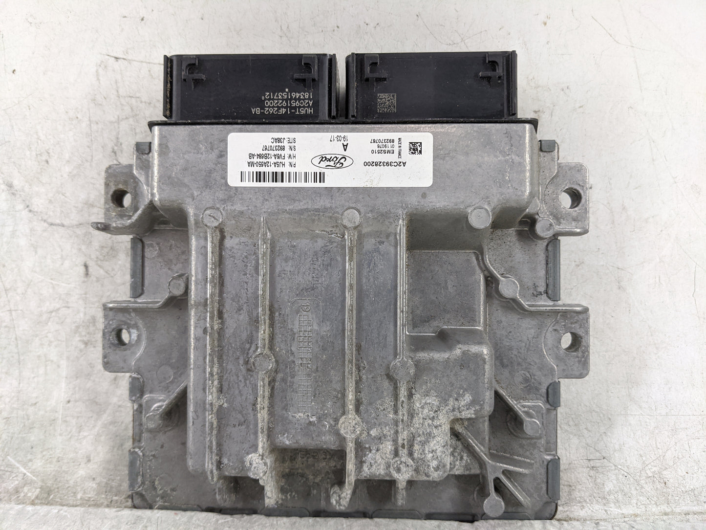 2017-2019 Ford Escape PCM Engine Control Computer ECU ECM PCU OEM P/N:A2C39328200 EMS2510, HJ5A-12A650-MA Fits Fits 2017 201