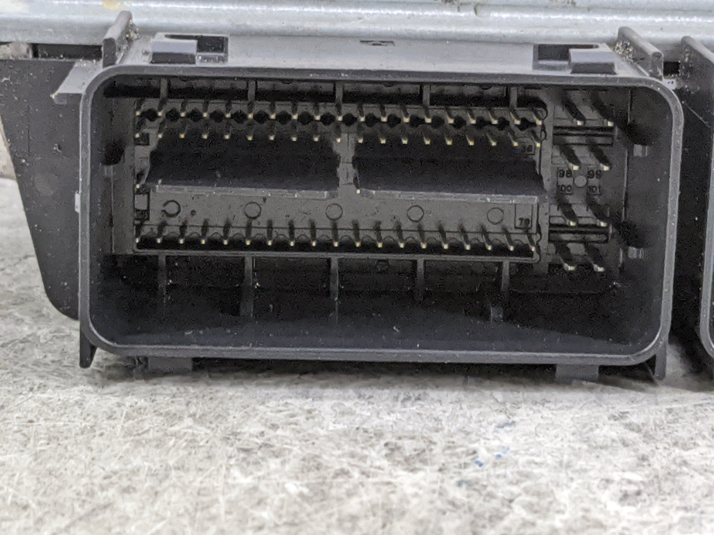 2017-2019 Ford Escape PCM Engine Control Computer ECU ECM PCU OEM P/N:HJ5A-12A650-MA HU5T-14F262-BA Fits Fits 2017 2018 2019