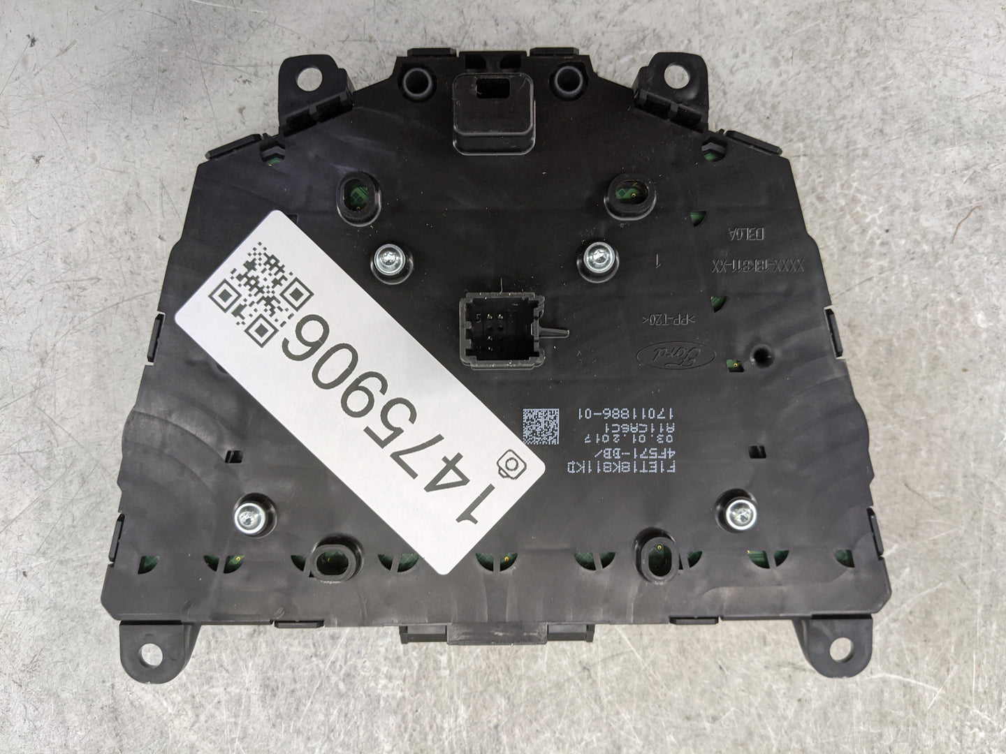 2017-2019 Ford Escape Radio Control Panel 1475906 - Oemusedautoparts1.com