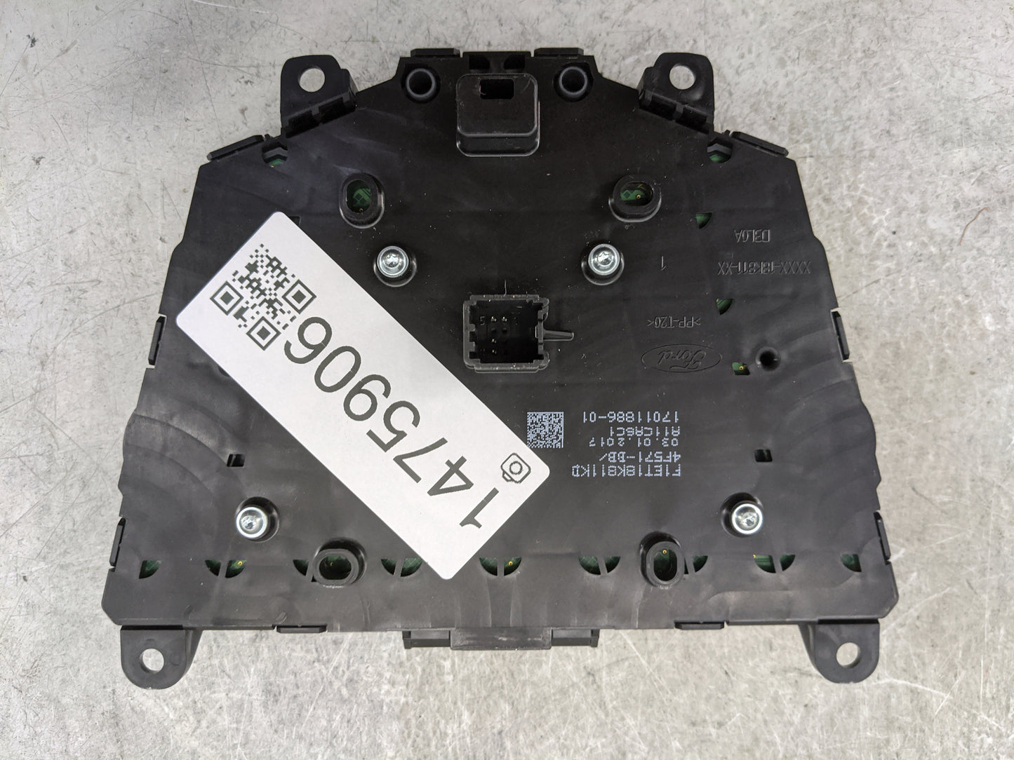 2017-2019 Ford Escape Radio Control Panel 1475906 - Oemusedautoparts1.com