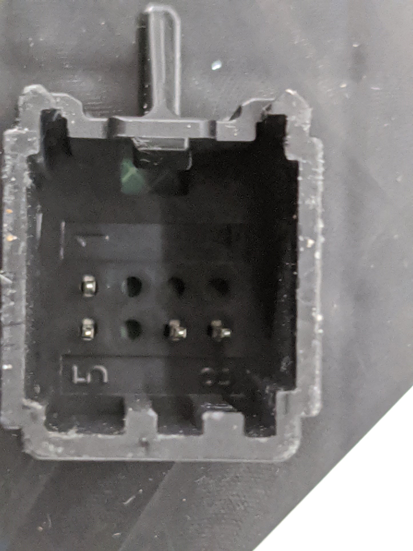 2017-2019 Ford Escape Radio Control Panel 1475906 - Oemusedautoparts1.com