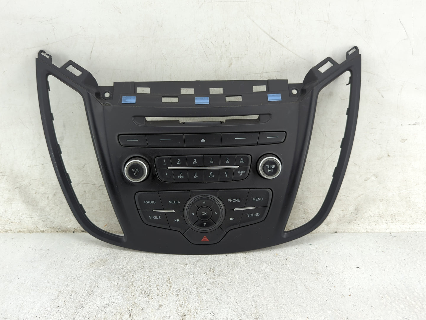2017-2019 Ford Escape Radio Control Panel 1476465 - Oemusedautoparts1.com