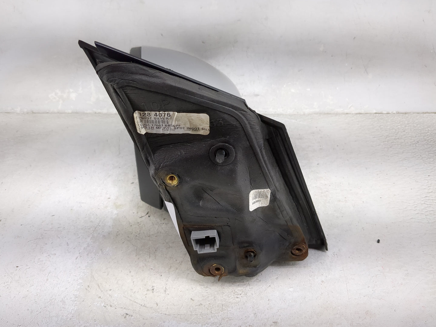 2017-2019 Ford Escape Driver Side View Mirror - Left Door Mirror OEM Used - Oemusedautoparts1.com