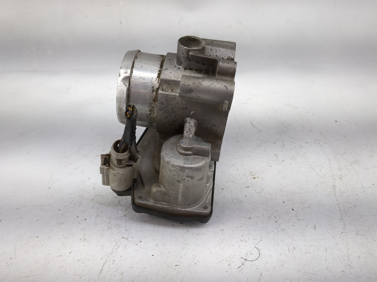 2017-2019 Ford Escape Throttle Body P/N:DS7G-9F991-BB B15 G56 4074, DS7G-9F991-DB Fits Fits 2014 2015 2016 2017 2018 2019 20