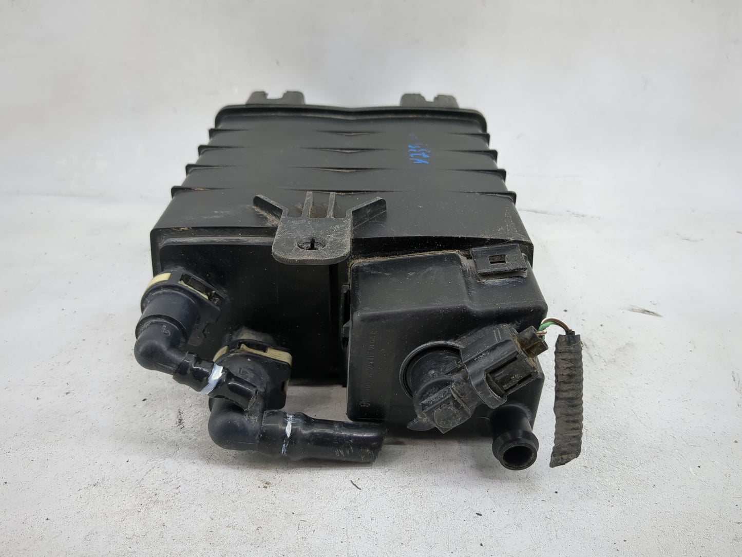 2017 Ford Escape Fuel Vapor Charcoal Canister 1479370 - Oemusedautoparts1.com