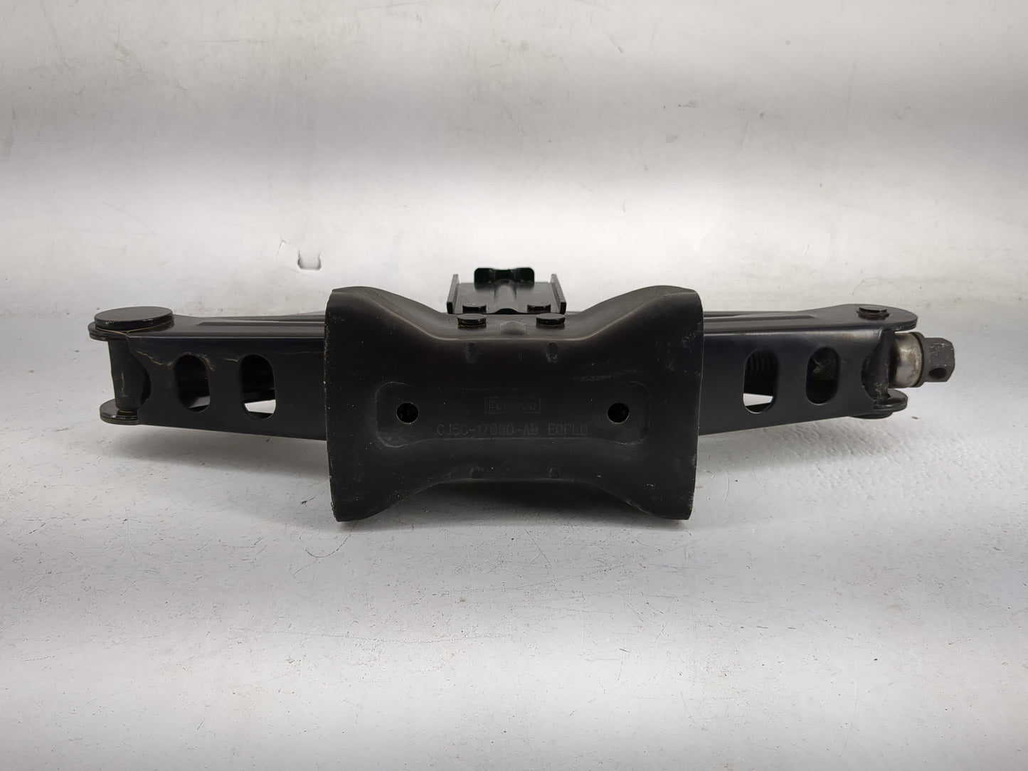 2017 Ford Escape Spare Scissor Car Jack Black - Oemusedautoparts1.com
