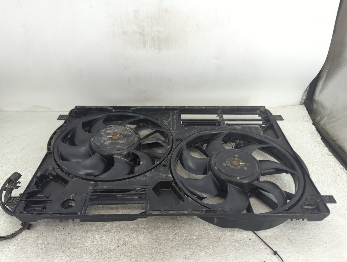2017-2019 Ford Escape Electric Radiator Cooling Fan Motor Assembly P/N:EJ73-8C607-DB F00HX2G248 Fits Fits 2015 2016 2017 201