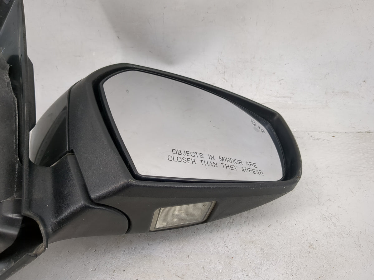 2017-2019 Ford Escape Passenger Side View Mirror - Right Door Mirror OEM Used - Oemusedautoparts1.com