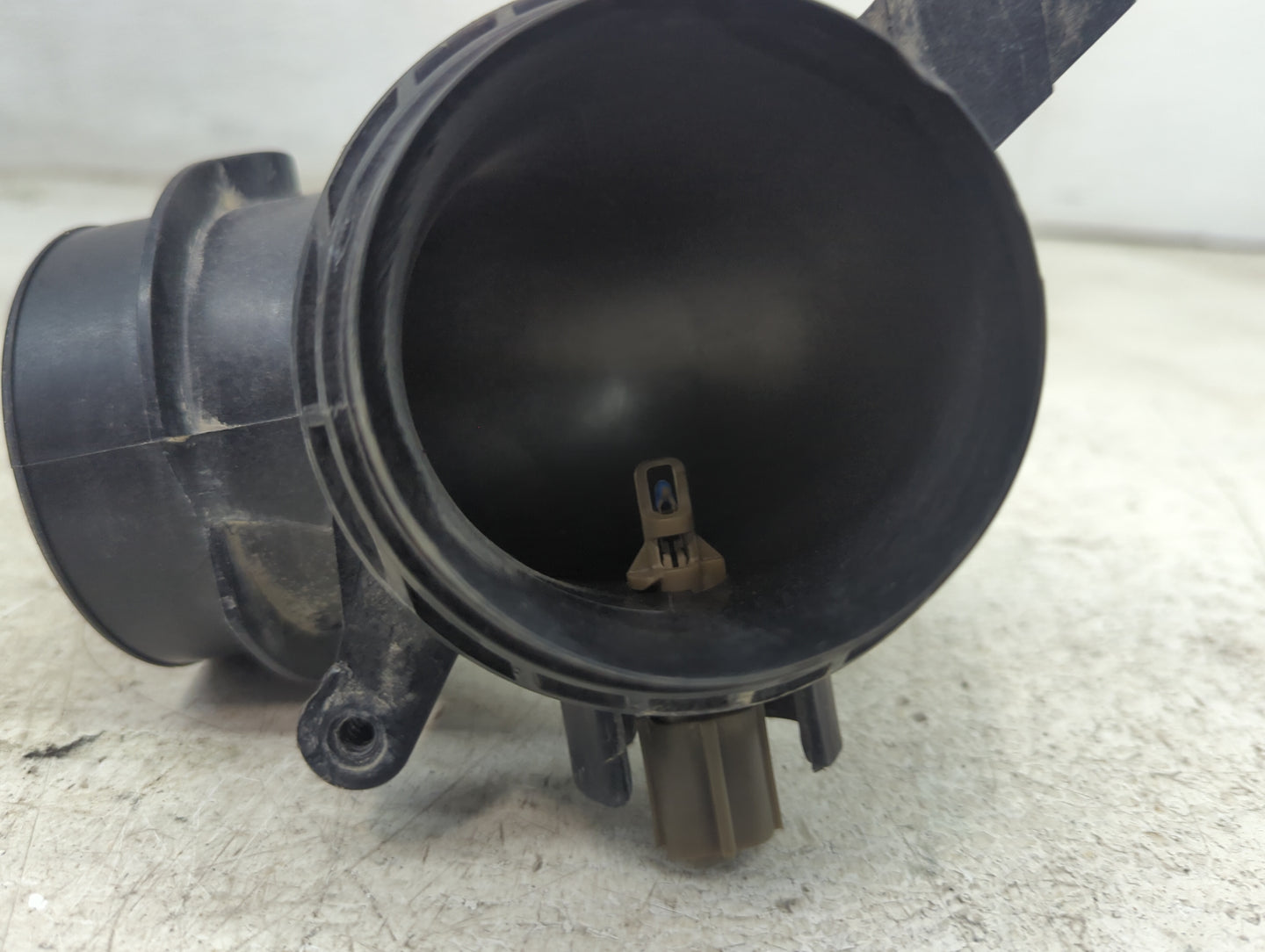 2017-2019 Ford Escape Mass Air Flow Meter Maf 1488575 - Oemusedautoparts1.com