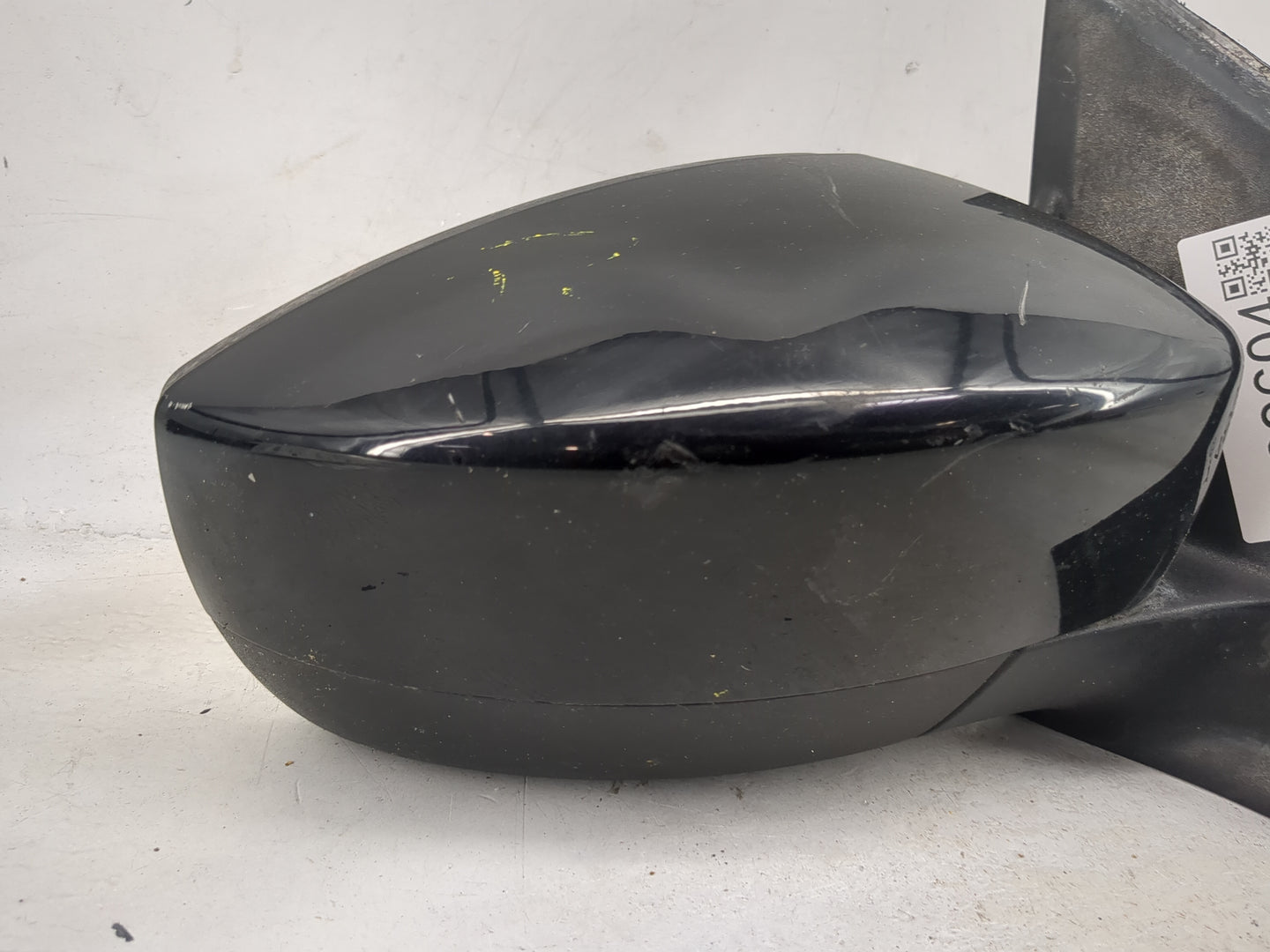 2017-2019 Ford Escape Passenger Side View Mirror - Right Door Mirror OEM Used - Oemusedautoparts1.com