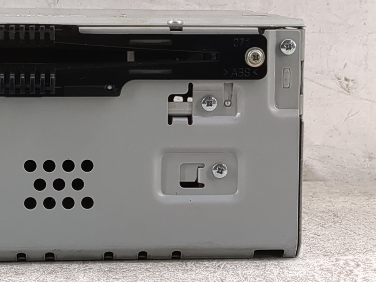2017 Ford Escape Radio AM FM Cd Player Receiver Replacement P/N:GJ5T-19C107-GD Fits OEM Used Auto Parts - Oemusedautoparts1.