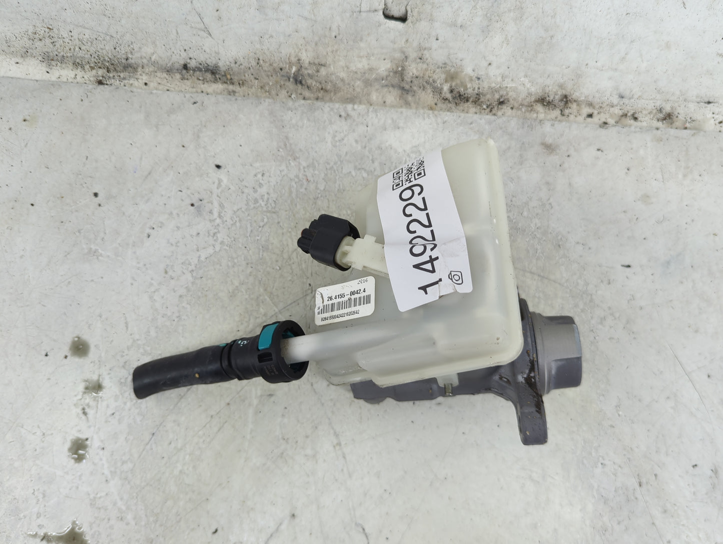 2013-2019 Ford Escape Brake Master Cylinder 1492229 - Oemusedautoparts1.com