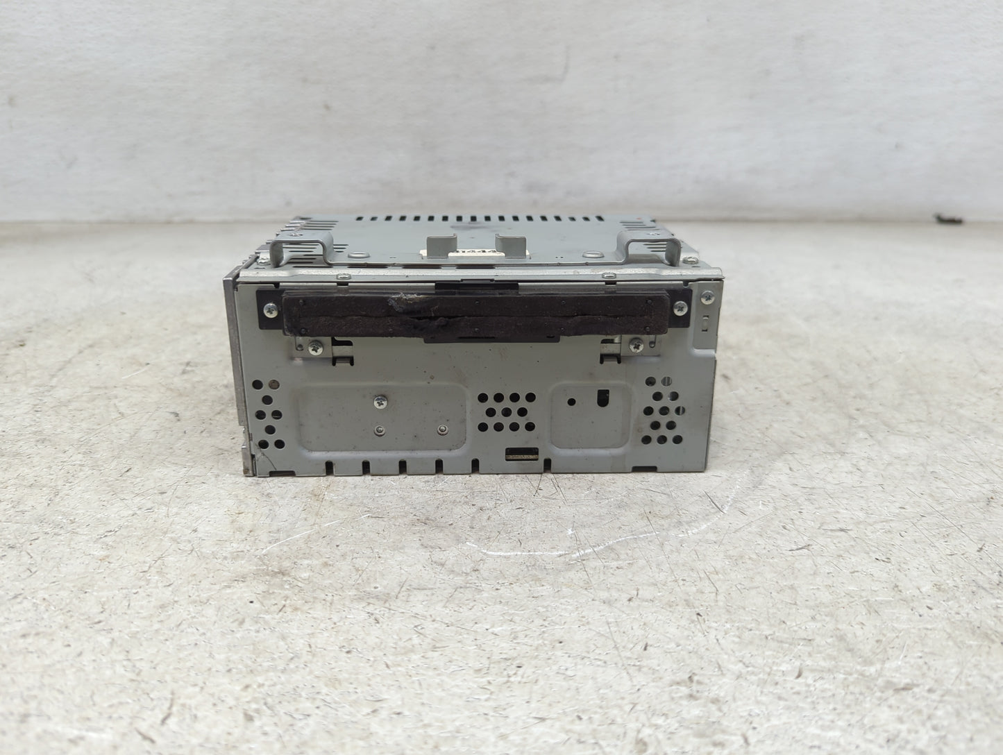 2017 Ford Escape Radio AM FM Cd Player Receiver Replacement P/N:GJ5T-19C107-BD GMBVA Fits OEM Used Auto Parts - Oemusedautop