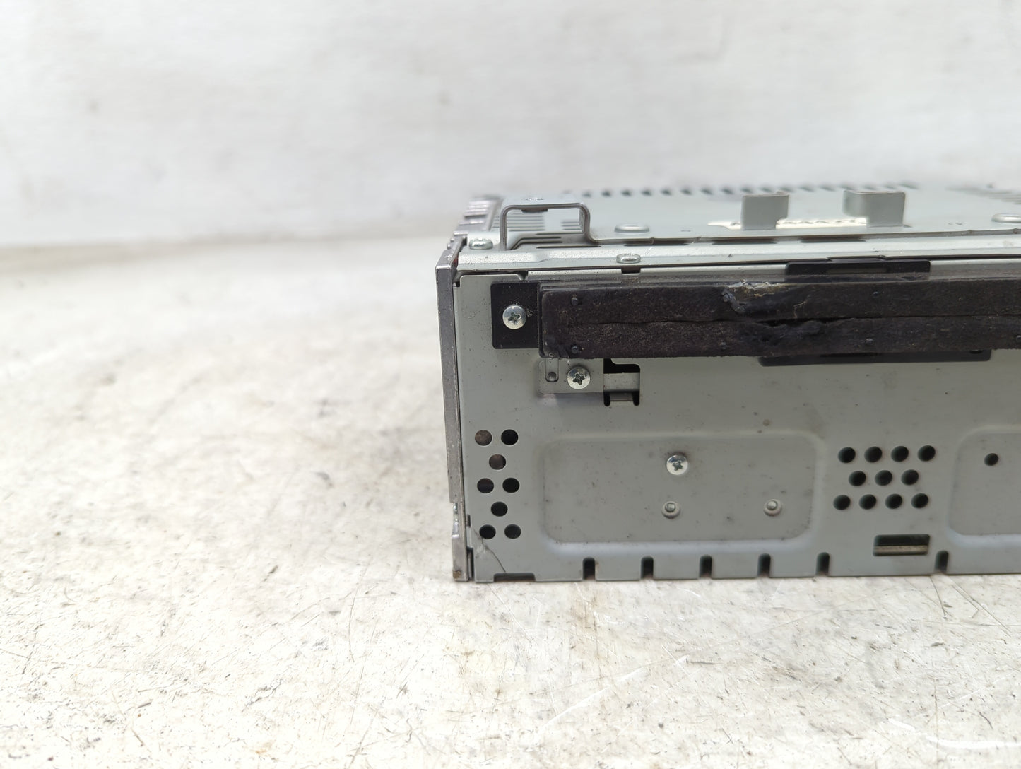 2017 Ford Escape Radio AM FM Cd Player Receiver Replacement P/N:GJ5T-19C107-BD GMBVA Fits OEM Used Auto Parts - Oemusedautop