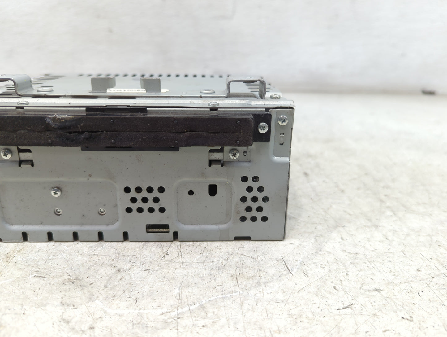 2017 Ford Escape Radio AM FM Cd Player Receiver Replacement P/N:GJ5T-19C107-BD GMBVA Fits OEM Used Auto Parts - Oemusedautop