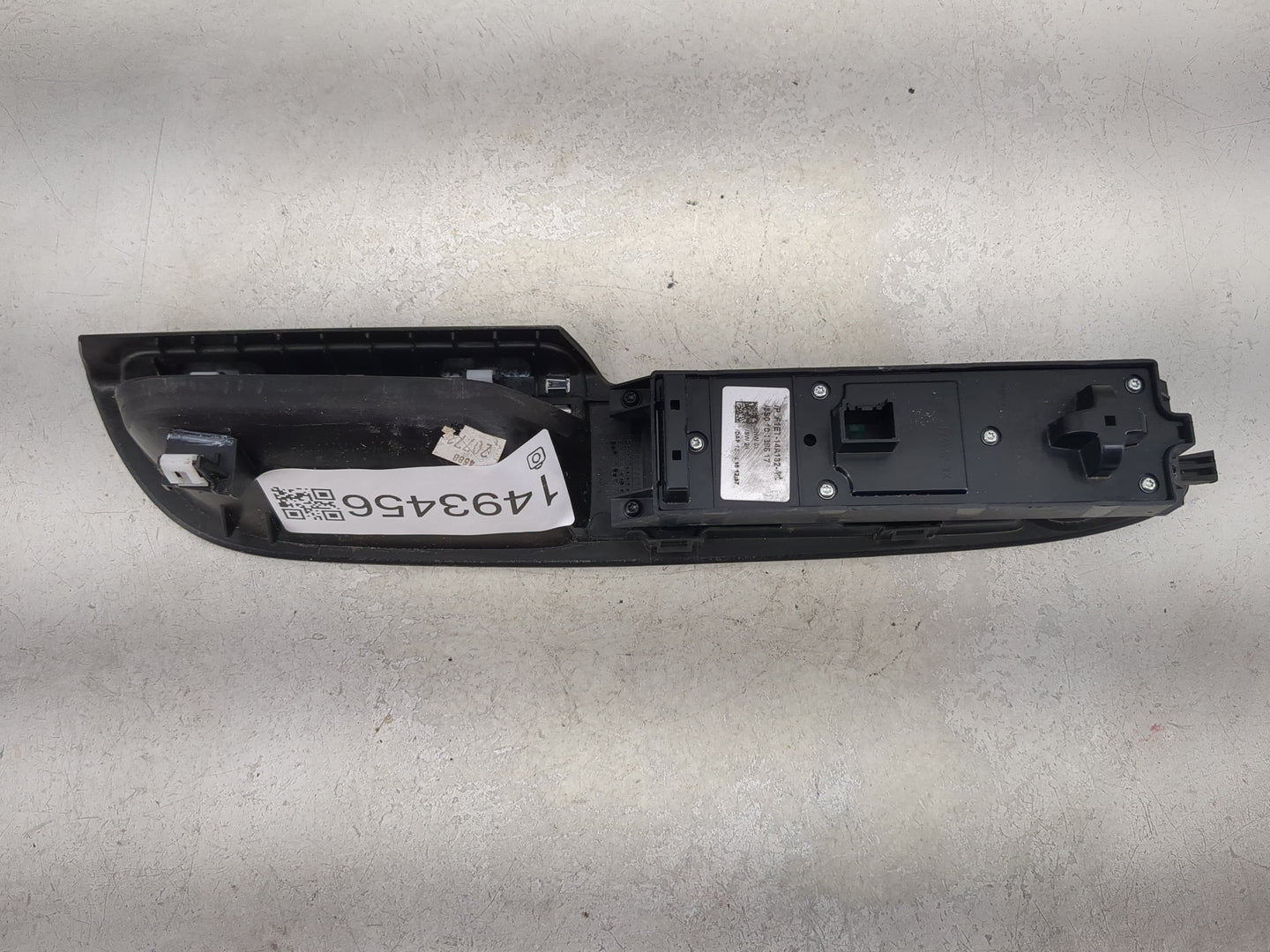 2013-2019 Ford Escape Master Power Window Switch Replacement Driver Side Left P/N:F1ET-14A132-AC Fits OEM Used Auto Parts - 