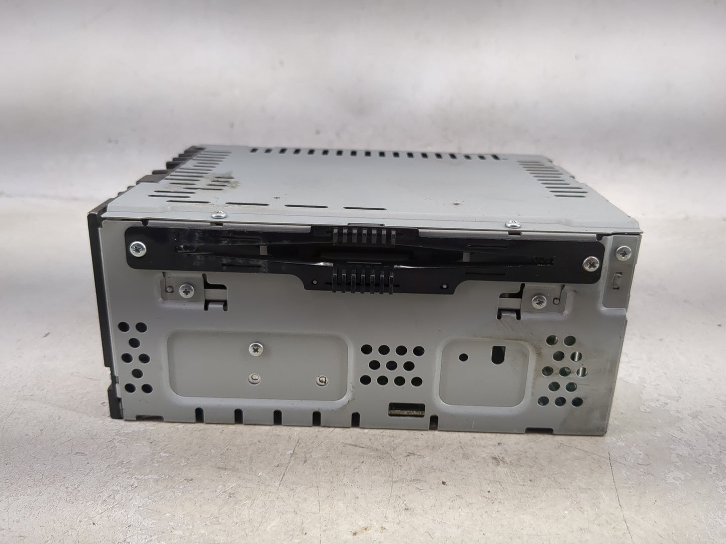 2017 Ford Escape Radio AM FM Cd Player Receiver Replacement P/N:CQ-CJ36N24MB GJ5T-19C107-BA, GJ5T-19C Fits OEM Used Auto Par