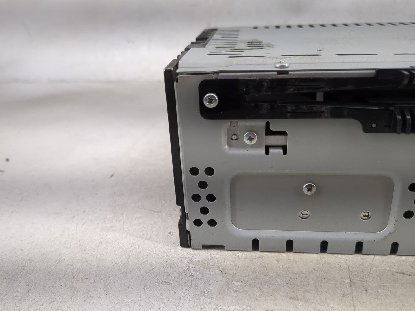 2017 Ford Escape Radio AM FM Cd Player Receiver Replacement P/N:CQ-CJ36N24MB GJ5T-19C107-BA, GJ5T-19C Fits OEM Used Auto Par