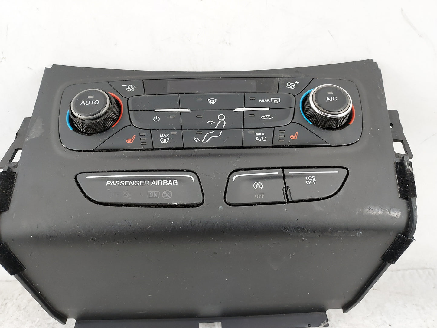 2017 Ford Escape Climate Control Module Temperature AC/Heater Replacement P/N:GJ5T-18C612-CE Fits OEM Used Auto Parts - Oemu