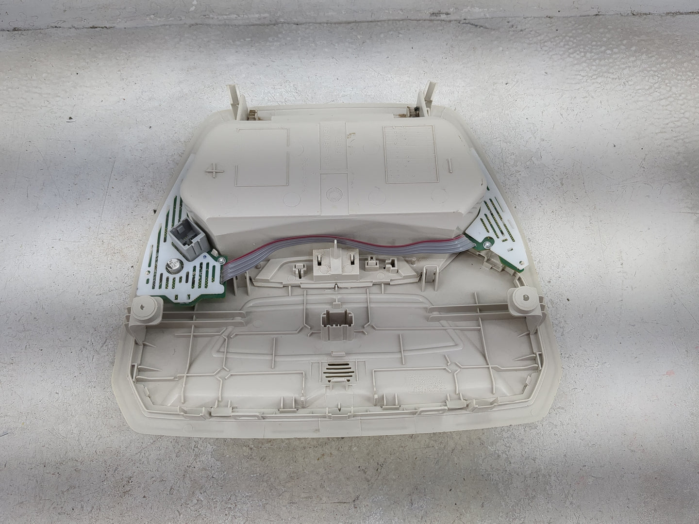 2017 Ford Escape Overhead Roof Console Tan - Oemusedautoparts1.com