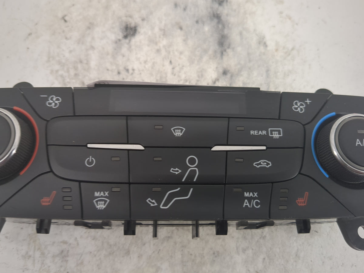 2017 Ford Escape Climate Control Module Temperature AC/Heater Replacement P/N:GJ5T-18C612-FA Fits OEM Used Auto Parts - Oemu