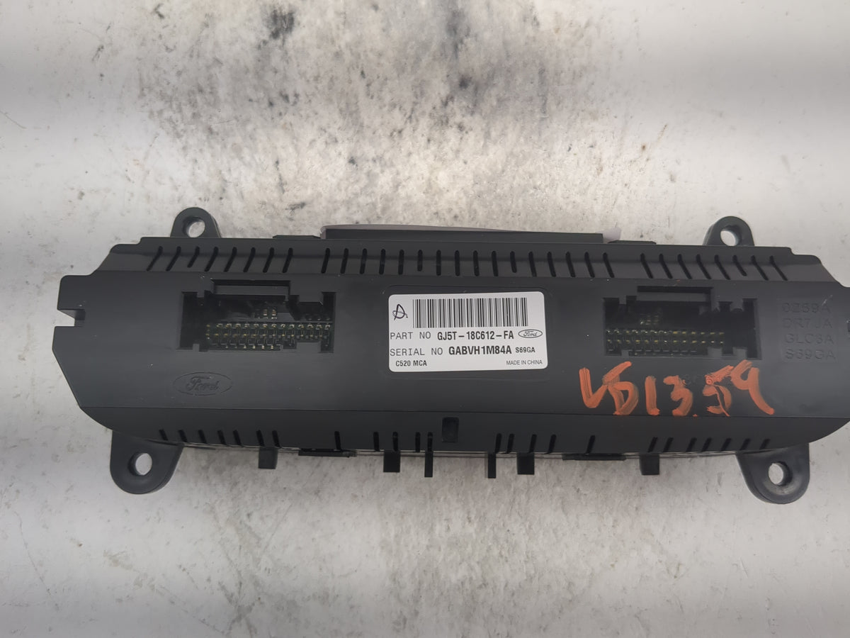 2017 Ford Escape Climate Control Module Temperature AC/Heater Replacement P/N:GJ5T-18C612-FA Fits OEM Used Auto Parts - Oemu