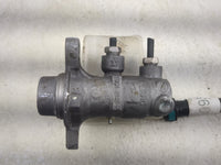2013-2019 Ford Escape Brake Master Cylinder 1498093 - Oemusedautoparts1.com