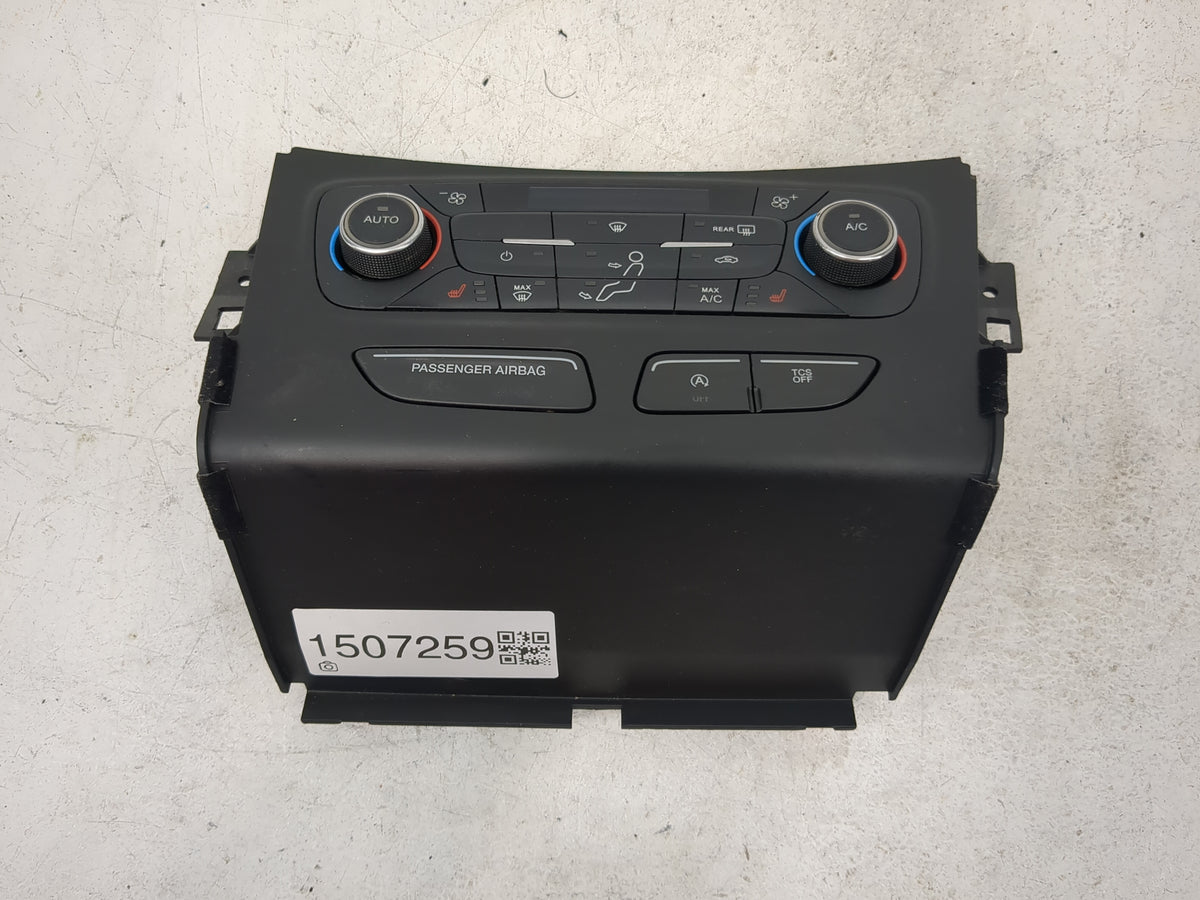 2017 Ford Escape Climate Control Module Temperature AC/Heater Replacement P/N:GJ5T-18C612-FA Fits OEM Used Auto Parts - Oemu