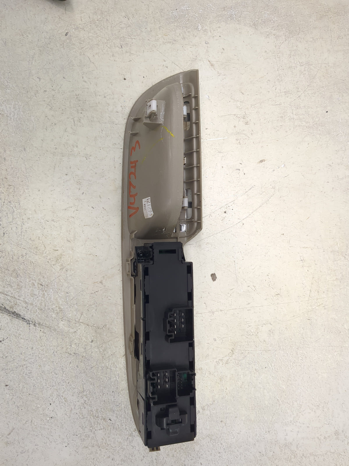 2013-2019 Ford Escape Master Power Window Switch Replacement Driver Side Left P/N:BM5T-14A132-AB Fits OEM Used Auto Parts - 