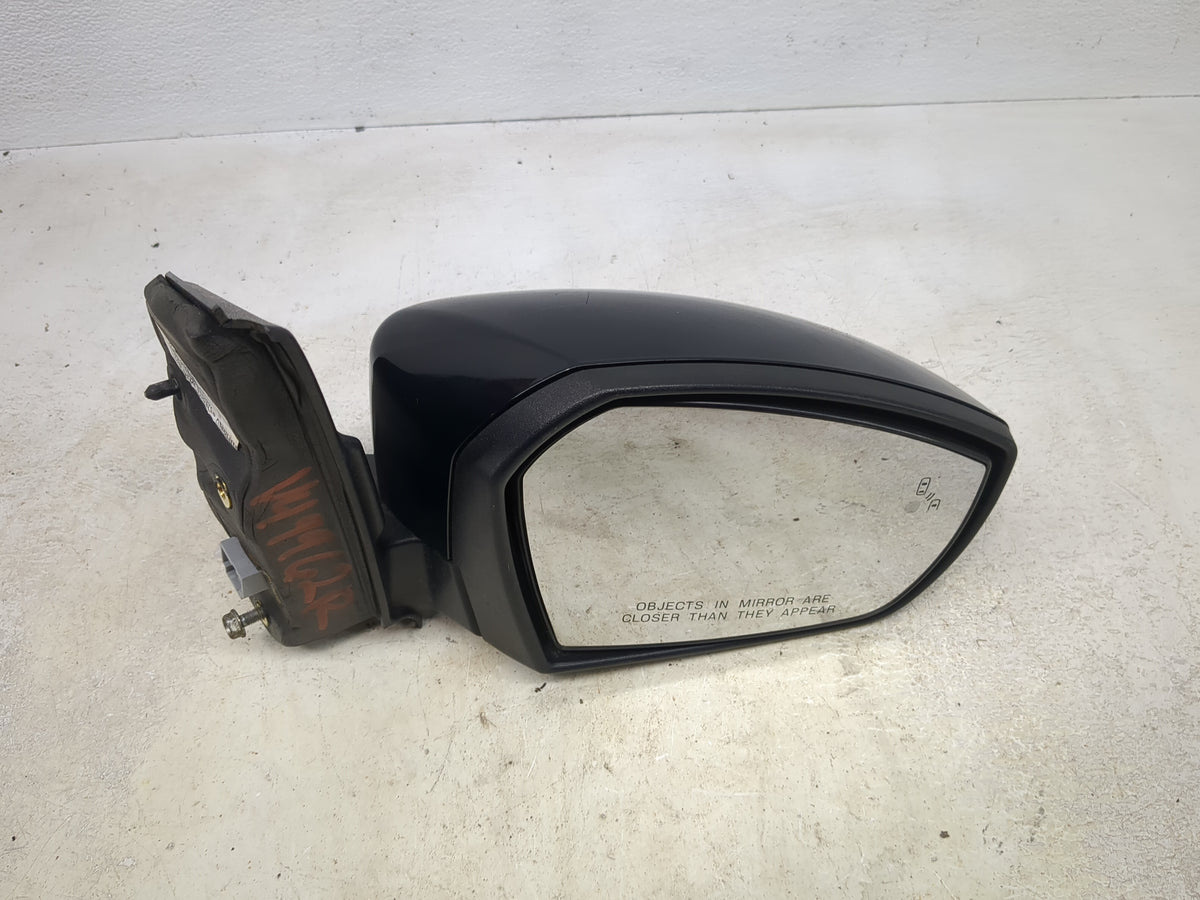 2017-2019 Ford Escape Passenger Side View Mirror - Right Door Mirror OEM Used - Oemusedautoparts1.com