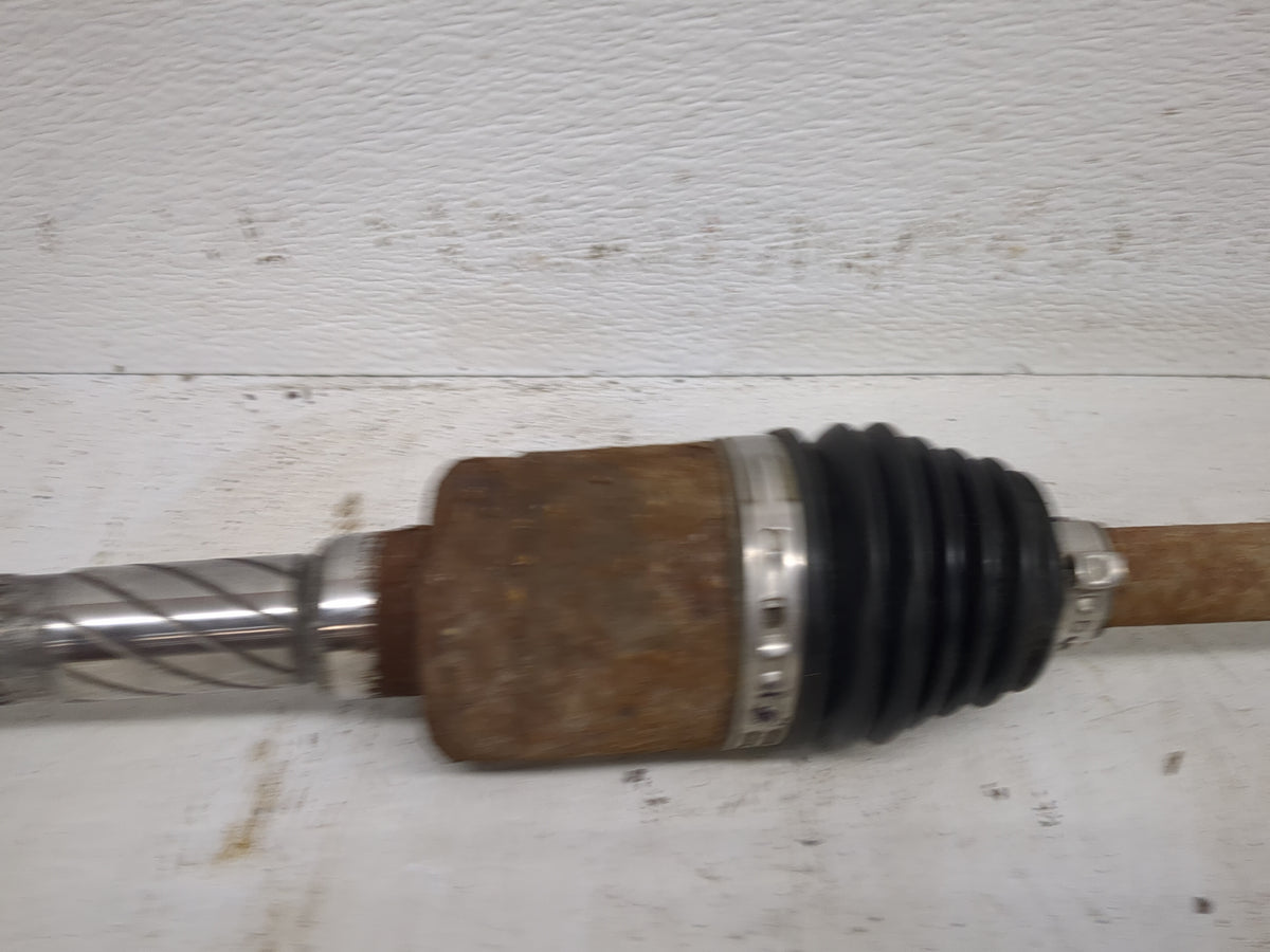 2016-2019 Ford Escape Axle Shaft Rear Passenger Cv C/v 1521058 - Oemusedautoparts1.com