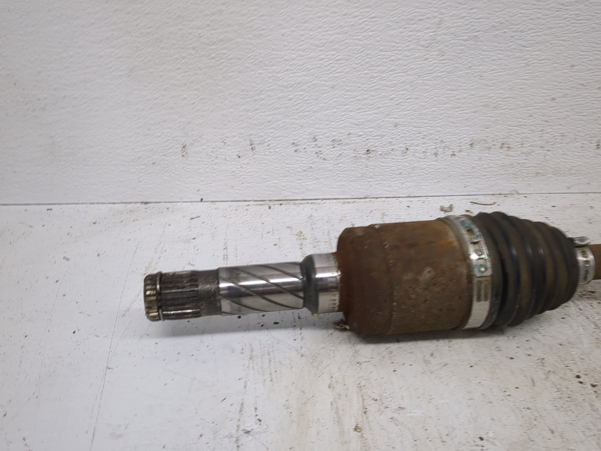 2016-2019 Ford Escape Axle Shaft Rear Passenger Cv C/v 1521066 - Oemusedautoparts1.com