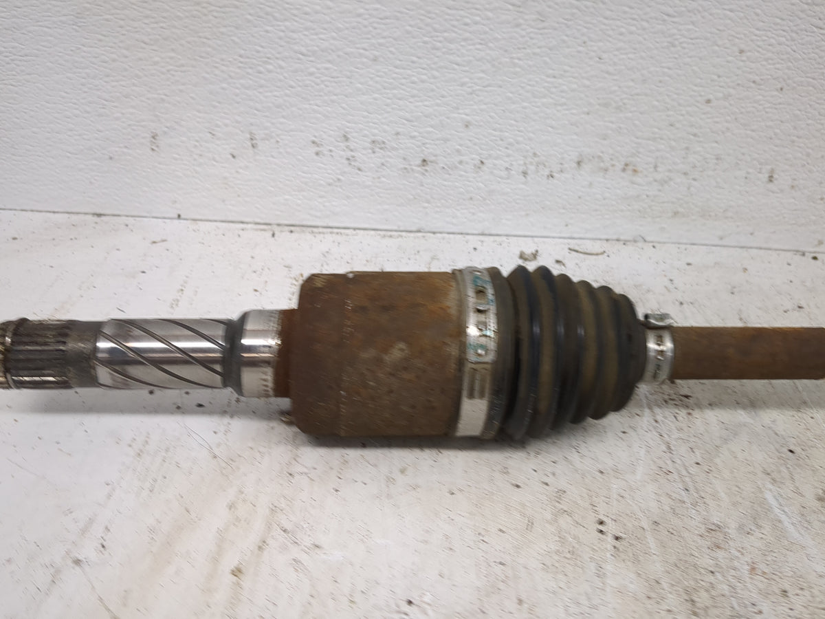 2016-2019 Ford Escape Axle Shaft Rear Passenger Cv C/v 1521066 - Oemusedautoparts1.com