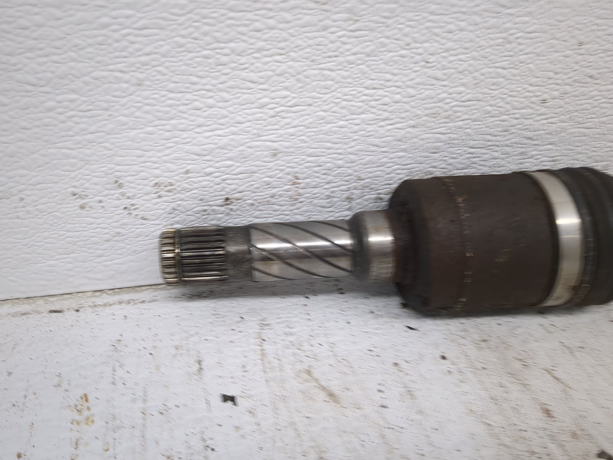 2016-2019 Ford Escape Axle Shaft Rear Driver Cv C/v 1521104 - Oemusedautoparts1.com