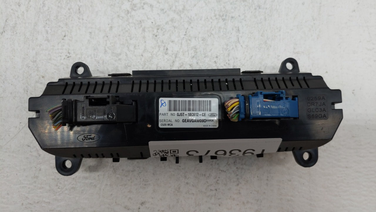 2017 Ford Escape Climate Control Module Temperature AC/Heater Replacement P/N:GJ5T-18C612-FA GJ54-18522-AE3JA6 Fits OEM Used