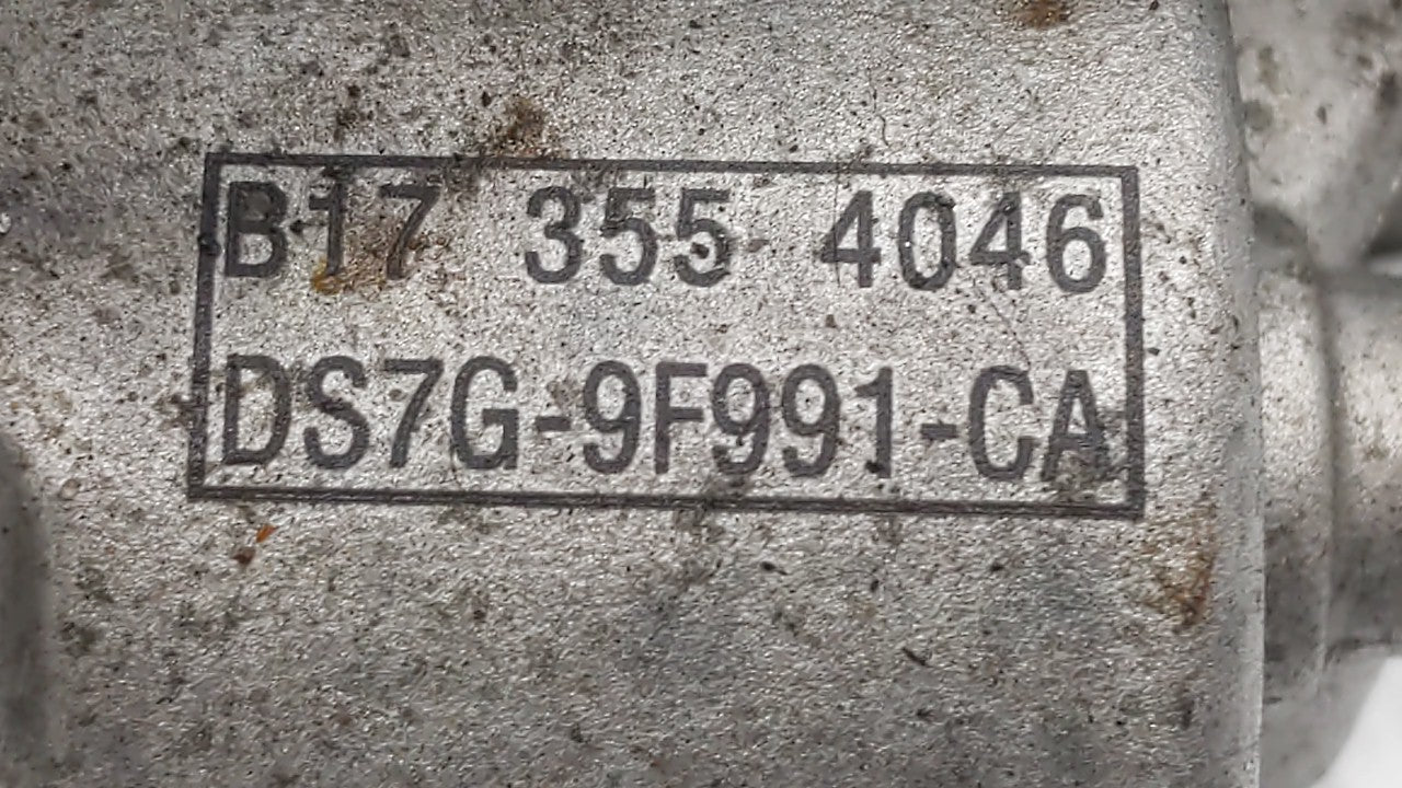 2017-2019 Ford Escape Throttle Body P/N:DS7G-9E991-BB DS7G-9F991-CA Fits Fits 2014 2015 2016 2017 2018 2019 OEM Used Auto Pa