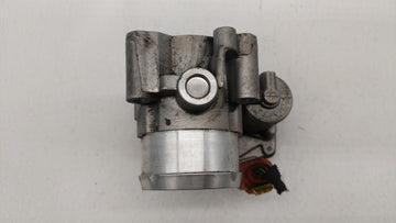 2017-2019 Ford Escape Throttle Body P/N:DS7G-9F991-BB DS7G-9E991-BB, DS7G-9F991-CA Fits Fits 2014 2015 2016 2017 2018 2019 OEM Used Auto Parts