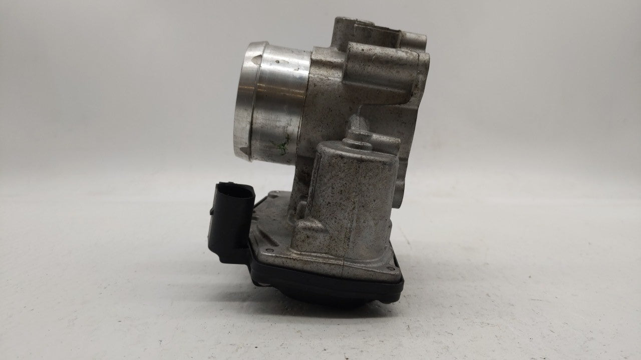 2017-2019 Ford Escape Throttle Body P/N:DS7G-9F991-BB DS7G-9E991-BB, DS7G-9F991-CA Fits Fits 2014 2015 2016 2017 2018 2019 O