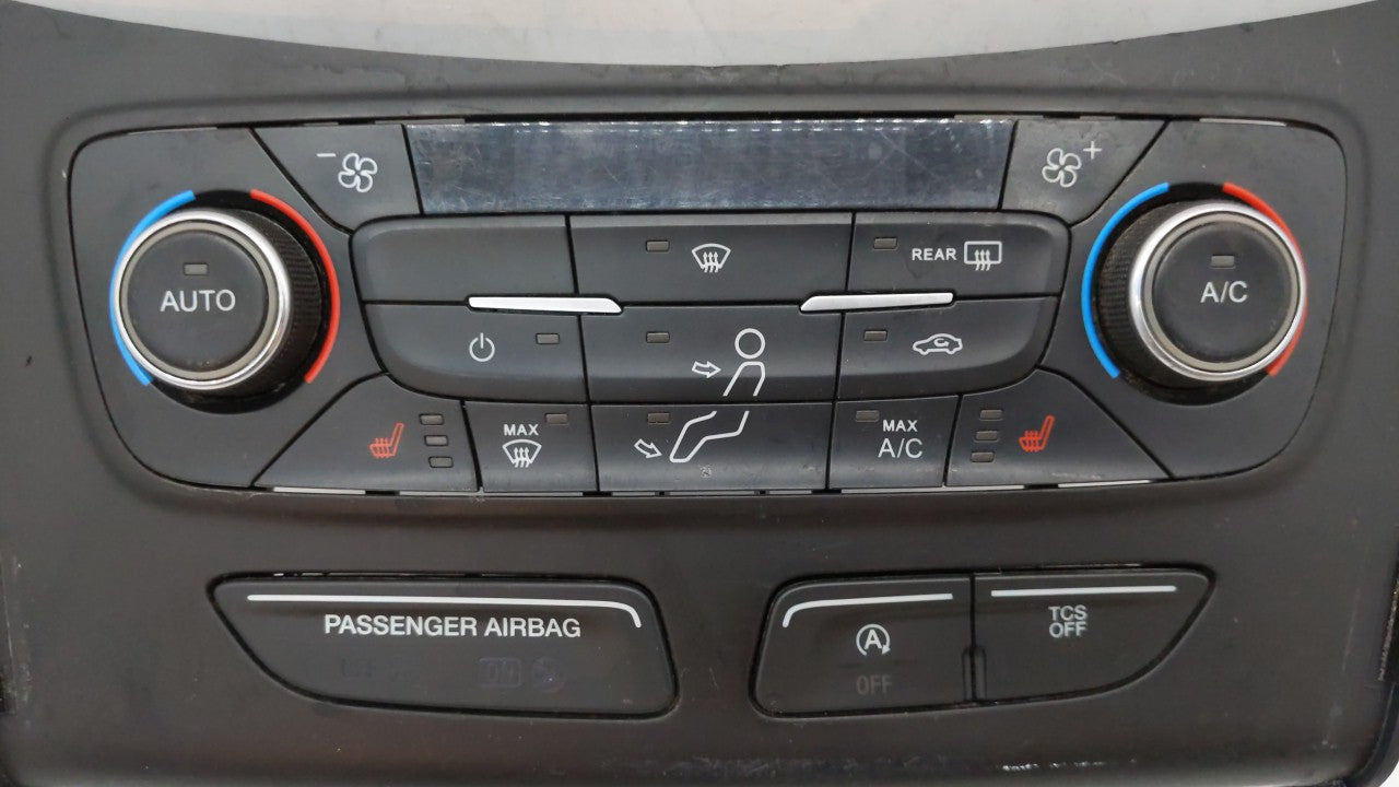 2017 Ford Escape Climate Control Module Temperature AC/Heater Replacement P/N:GJ5T-18C612-FA GJ54-18522-AE3JA6 Fits OEM Used