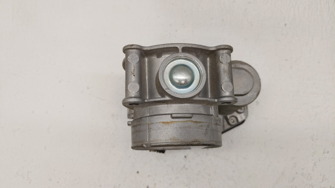 2013-2019 Ford Escape Throttle Body P/N:DS7E-9F991-AK DS7E-9F991-AD Fits Fits 2013 2014 2015 2016 2017 2018 2019 2020 OEM Us