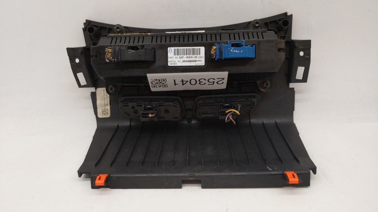 2017 Ford Escape Climate Control Module Temperature AC/Heater Replacement P/N:GJ5T-18C612-FA GJ54-18522-AE3JA6 Fits OEM Used