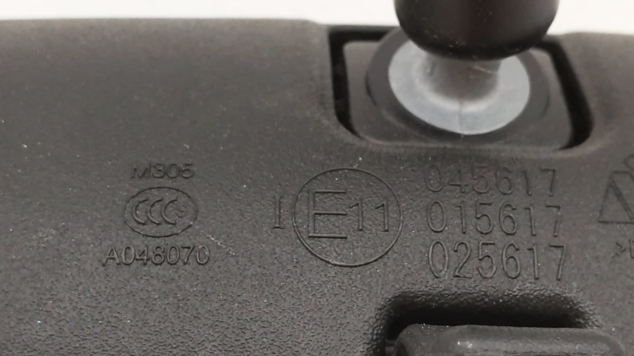 2017-2019 Ford Escape Interior Rear View Mirror Replacement OEM P/N:E11045617 Fits Fits 2015 2016 2017 2018 2019 OEM Used Au