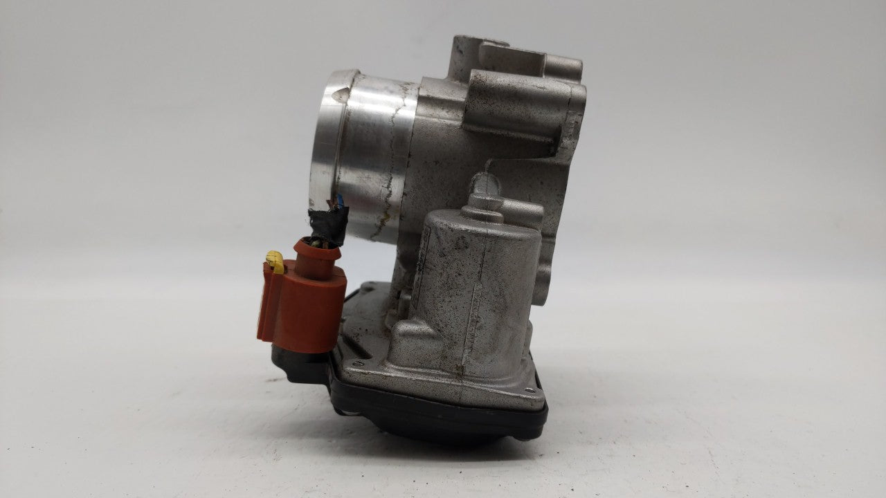 2017-2019 Ford Escape Throttle Body P/N:DS7G-9F991-BB DS7G-9E991-BB, DS7G-9F991-CA Fits Fits 2014 2015 2016 2017 2018 2019 O