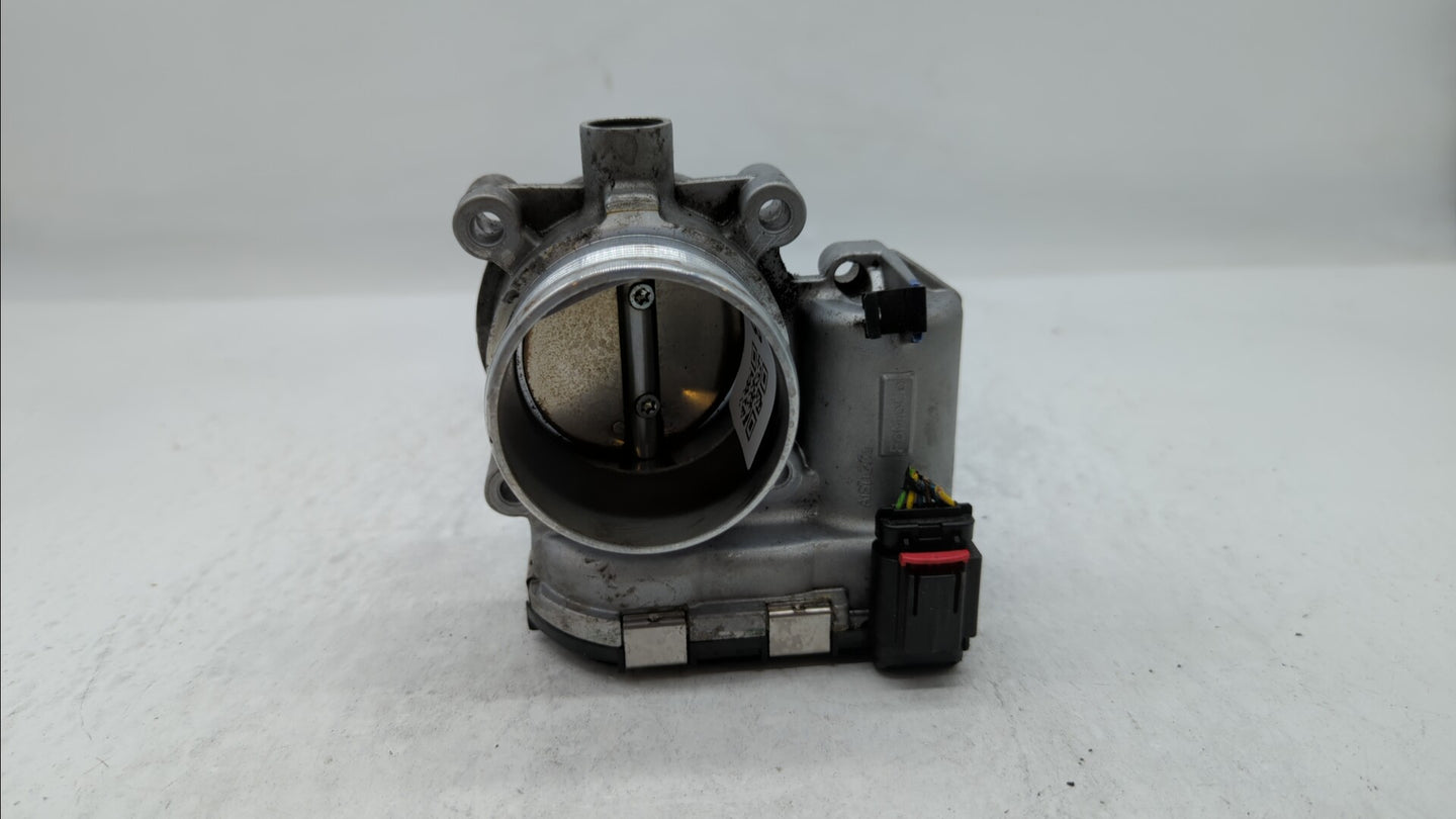 2017-2019 Ford Escape Throttle Body P/N:DS7E-9F991-BB Fits Fits 2014 2015 2016 2017 2018 2019 OEM Used Auto Parts - Oemuseda