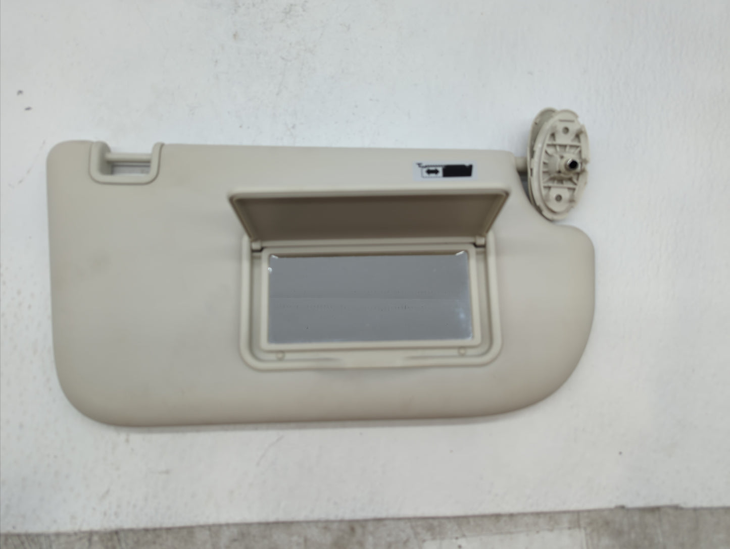 2013-2019 Ford Escape Sun Visor Shade Replacement Passenger Right Mirror Fits Fits 2013 2014 2015 2016 2017 2018 2019 OEM Us
