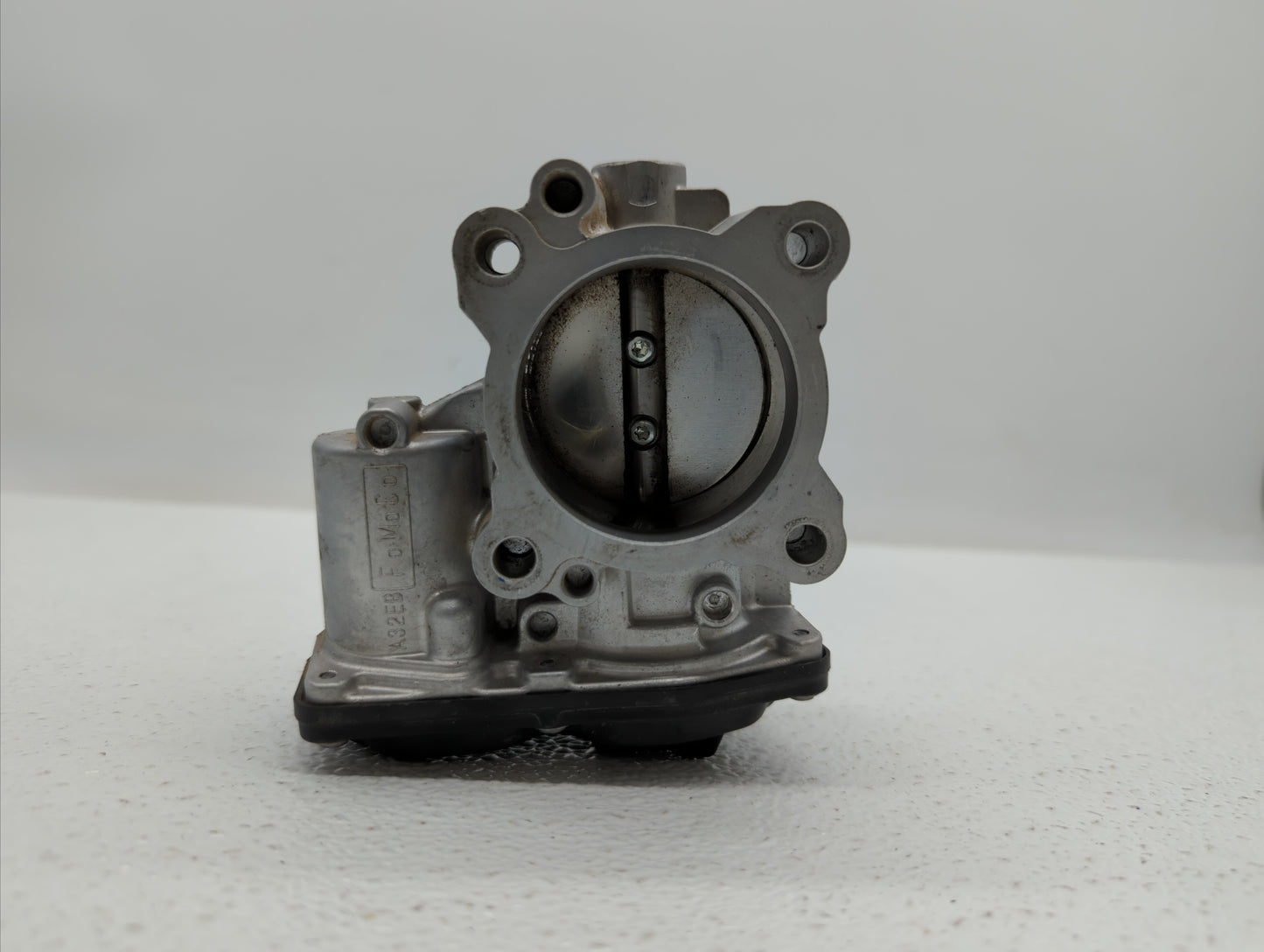 2017-2019 Ford Escape Throttle Body P/N:DS7G-9F991-BB DS7G-9E991-BB, DS7G-9F991-CA Fits Fits 2014 2015 2016 2017 2018 2019 O