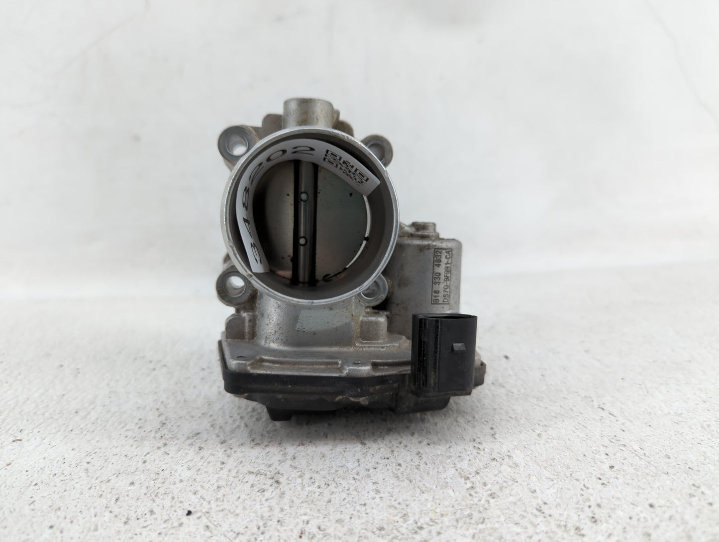 2017-2019 Ford Escape Throttle Body P/N:DS7G-9F991-BB DS7G-9E991-BB, DS7G-9F991-CA Fits Fits 2014 2015 2016 2017 2018 2019 O